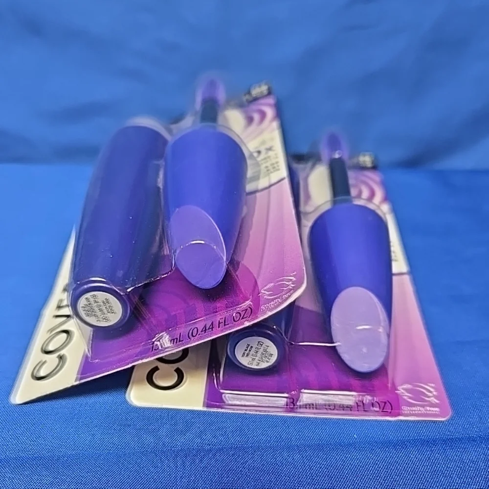 2pc Lot Covergirl #860 Very Black Lash Blast Fusion Mascara